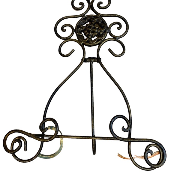 Three filigree picture frames - Picture 8 of 13